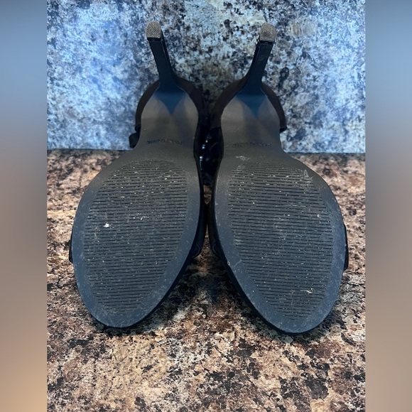 Black Ankle Strap heels - Picture 5 of 11